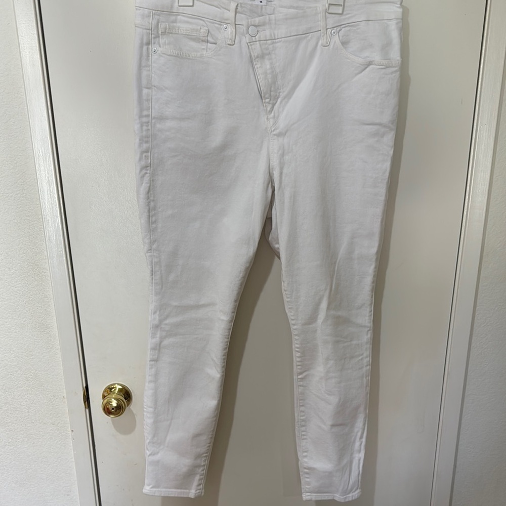 Good American White Jeans